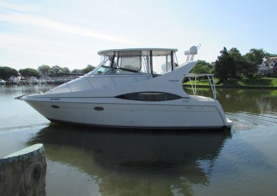 1998 Carver 35′ Mariner 350 Asking $49,900.00